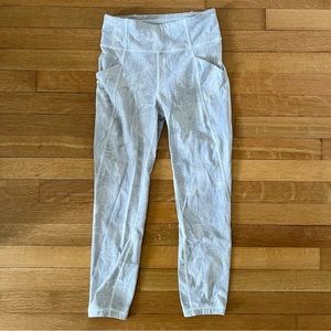 75% OFF OG PRICE Lululemon Swift Speed High Rise Tight 28” Legging SIZE 4 print